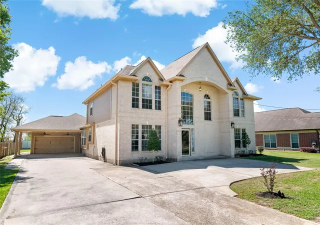 2nd image of 5631 Brookfield Dr, Houston, TX 77085 | MLS# 58259829