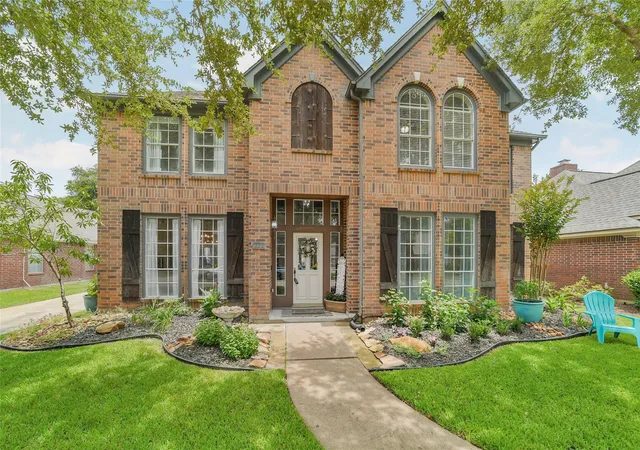 Photo 1 of Single family home for sale at 15610 Township Glen Ln, Cypress, TX 77433 | MLS# 33161249 | Listing updated on 2026-09-19
