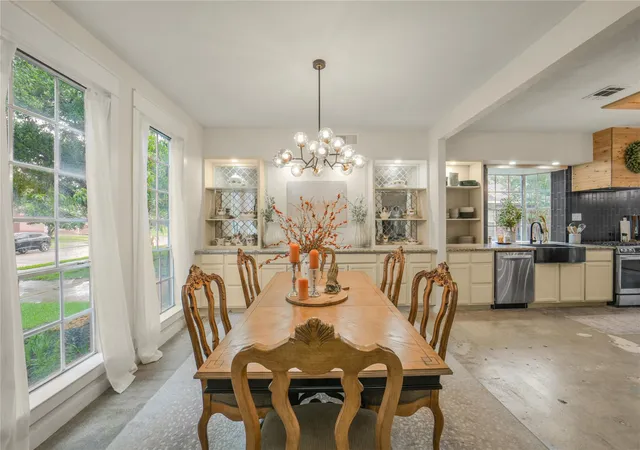 Photo 3 of Single family home for sale at 15610 Township Glen Ln, Cypress, TX 77433 | MLS# 33161249 | Listing updated on 2026-09-19