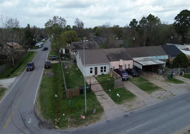 2nd image of 12703 W Hardy Rd, Houston, TX 77037 | MLS# 39797739
