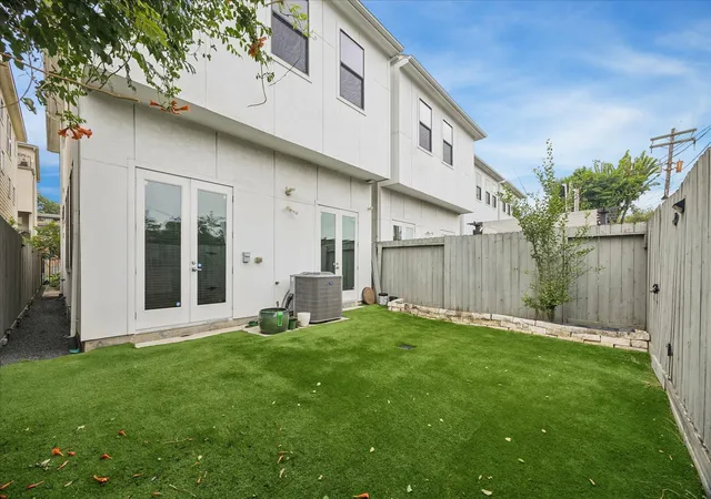 5th image of 3508 Jackson St, Houston, TX 77004 | MLS# 90929916