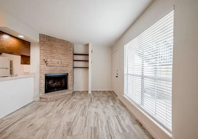 2nd image of 250 El Dorado Blvd #207, Webster, TX 77598 | MLS# 22778049