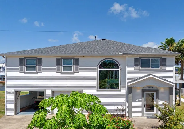 Photo 3 of Single family home for sale at 12808 Camino Famoso Rd, Galveston, TX 77554 | MLS# 71792230 | Listing updated on 2026-08-14