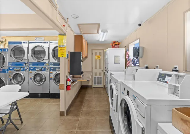Listing Photo 5 - Condo for sale in building located at 2200 Peach Ave, Bay City, TX 77414