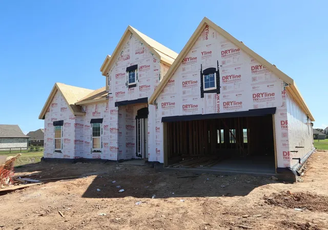 Photo 3 of Single family home for sale at 6914 Allens Landing, Needville, TX 77461 | MLS# 20341388 | Listing updated on 2026-08-21