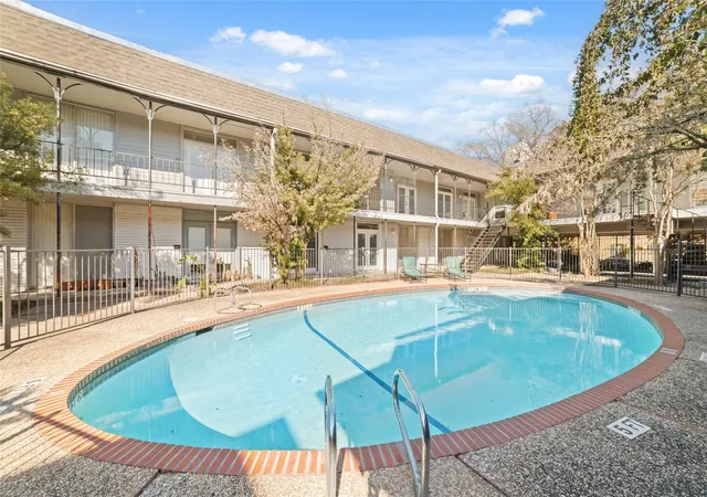 3rd image of 3300 Yorktown St #26, Houston, TX 77056 | MLS# 53759526