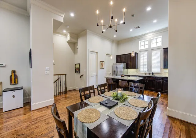 Photo 3 of Single family home for sale at 411 W 17th Street #B, Houston, TX 77008 | MLS# 74942434 | Listing updated on 2026-08-15