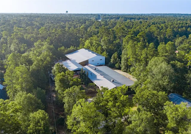 2nd image of 9800 Ramzi Dr, Conroe, TX 77303 | MLS# 60027751