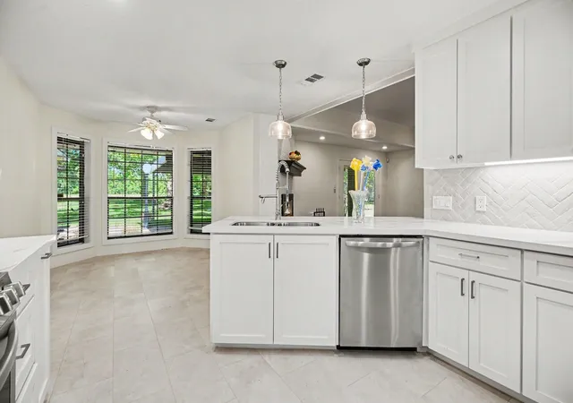 2nd image of 3320 Tower Road, Santa Fe, TX 77517 | MLS# 62834362