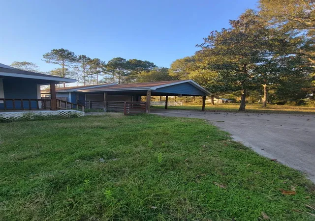 3rd image of 13310 13Th St, Splendora, TX 77372 | MLS# 81906005