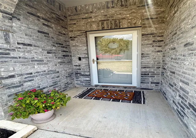 3rd image of 5496 N Buffalo Cir, Willis, TX 77378 | MLS# 83710412