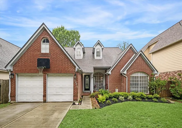 Photo 2 of Single family home for sale at 2906 Double Lake Dr, Missouri City, TX 77459 | MLS# 94095870 | Listing updated on 2026-08-31