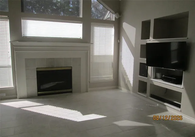 5th image of 2507 Gentle Brook Ct, Houston, TX 77062 | MLS# 9681500
