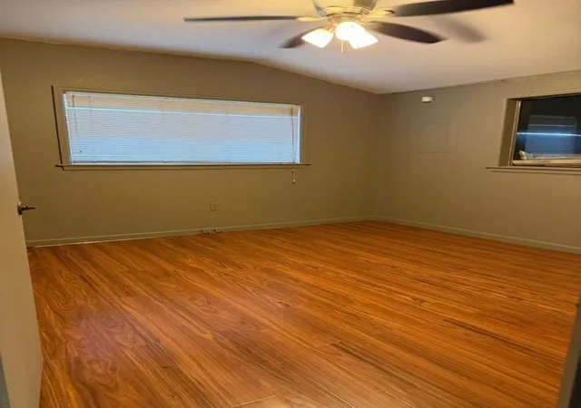 Photo 4 of Single family home for sale at 2219 5th Street, Stafford, TX 77477 | MLS# 10683005 | Listing updated on 2026-08-28