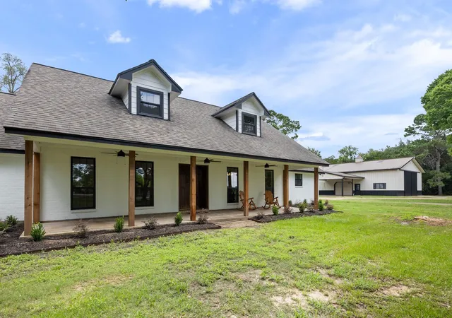5th image of 10209 Oberrender Rd, Needville, TX 77461 | MLS# 15788431