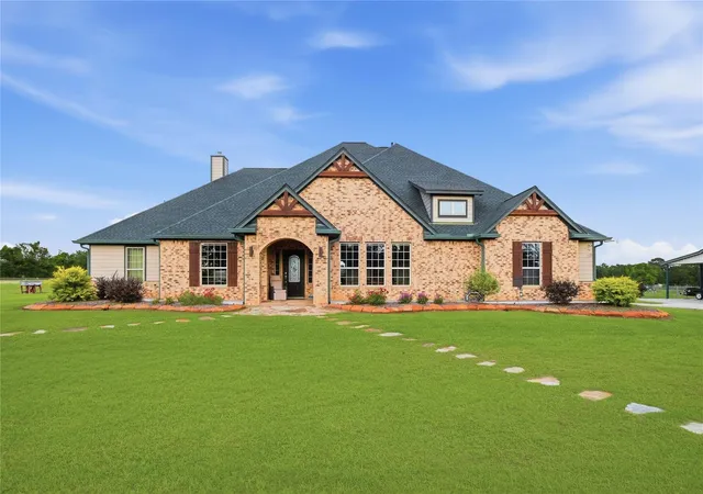 Photo 3 of Single family home for sale at 12416 Ext A Cr 201, Plantersville, TX 77363 | MLS# 72993112 | Listing updated on 2026-09-04
