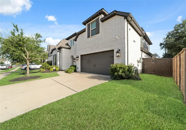 Photo 3 of Sale Pending at 7131 Button Bush Way, Katy, TX 77493 | MLS# 85711345 | Listing updated on 2026-09-06
