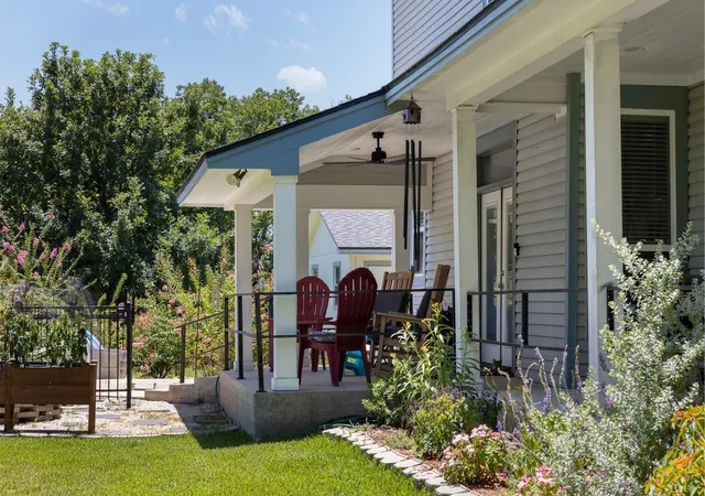 Photo 3 of Sale Pending at 400 S Front St, Caldwell, TX 77836 | MLS# 88934522 | Listing updated on 2026-09-12