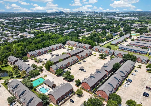 2nd image of 1001 Krenek Tap Rd, College Station, TX 77840