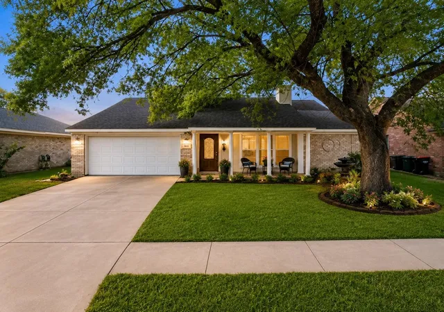 Photo 1 of Sale Pending at 9627 Oldenburg Ln, Houston, TX 77065 | MLS# 60639877 | Listing updated on 2026-09-19