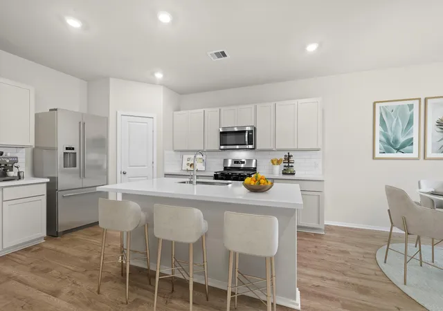 2nd image of 208 Rose Laurel Dr, Alvin, TX 77511 | MLS# 28352146