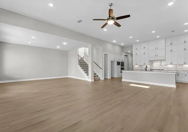 Photo 4 of Single family home for sale at 18422 Red Dahlia Rd, Richmond, TX 77407 | MLS# 58595104 | Listing updated on 2026-09-09
