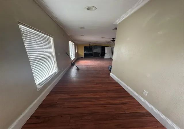 2nd image of 880 Prairie Street, Beaumont, TX 77705 | MLS# 25950012