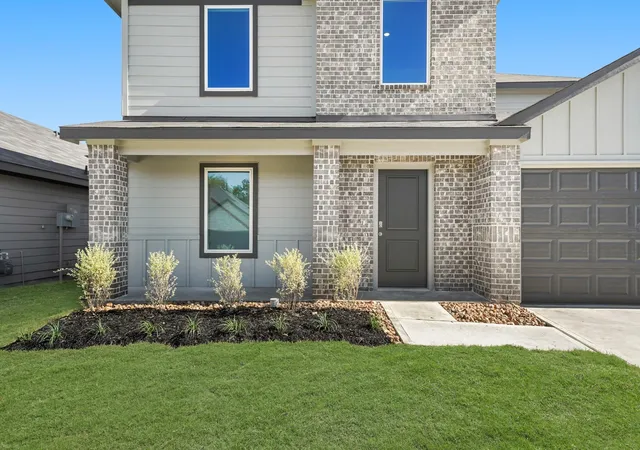 Photo 2 of Sale Pending at 2908 Stratton Hts Ln, Sealy, TX 77474 | MLS# 35036379 | Listing updated on 2026-09-10