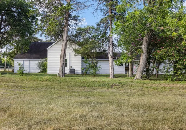 Photo 4 of Land for sale at 2231 E US Hwy 90, Schulenburg, TX 78956 | MLS# 79764607 | Listing updated on 2026-08-10