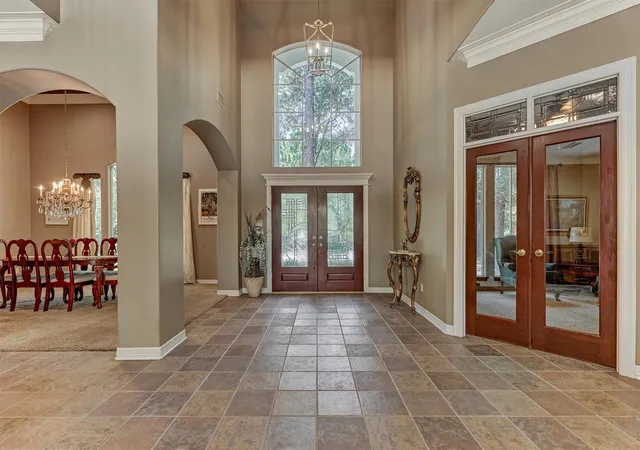 Photo 4 of Single family home for sale at 7 Clarion Ridge, Spring, TX 77382 | MLS# 98322388 | Listing updated on 2026-09-14