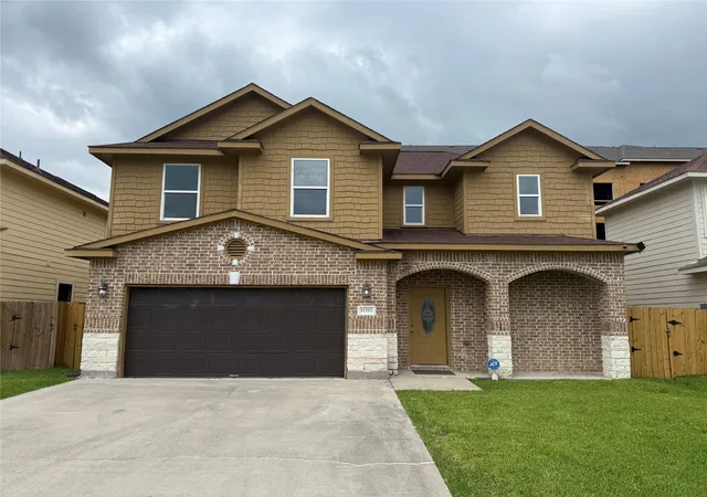 Photo 2 of Single family home for sale at 11202 Beverley Park St, Sugar Land, TX 77498 | MLS# 62040072 | Listing updated on 2026-10-02
