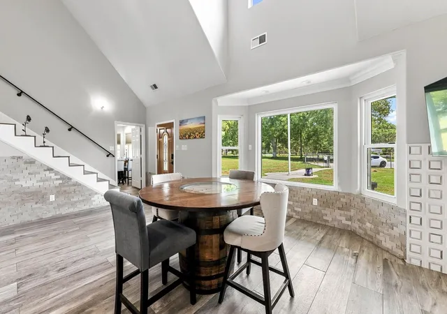 5th image of 9010 Point Barrow Rd, Beach City, TX 77523 | MLS# 40214983