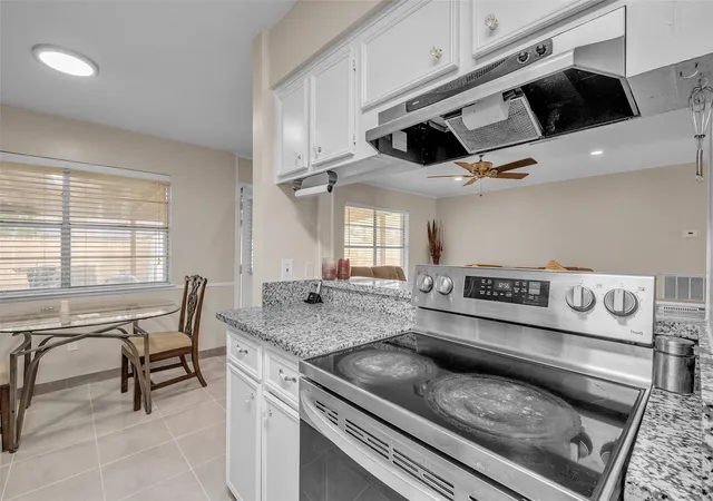 Photo 3 of Single family home for sale at 308 Tiegs St, League City, TX 77573 | MLS# 74561961 | Listing updated on 2026-08-24