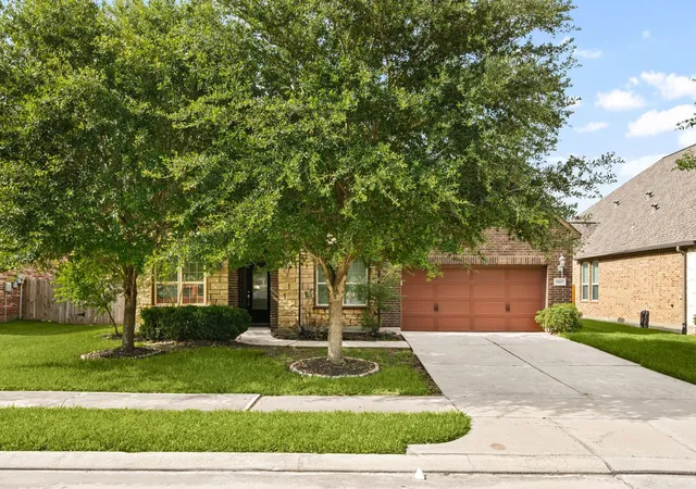Photo 3 of Single family home for sale at 20611 Stonetrail Rd, Richmond, TX 77407 | MLS# 47458996 | Listing updated on 2026-09-19
