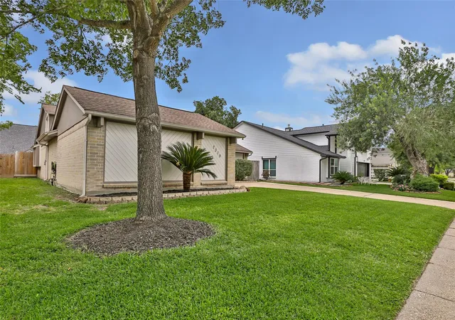 2nd image of 7319 Blanco Pines Dr, Humble, TX 77346 | MLS# 14443033