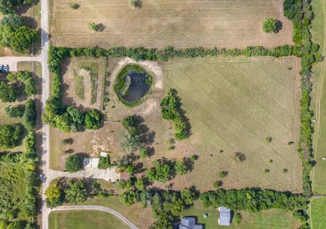 4th image of 18106 Domino Rd, Waller, TX 77484 | MLS# 26914891