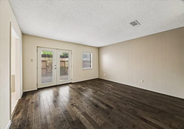 2nd image of 14173 Misty Meadow Ln, Houston, TX 77079 | MLS# 49946336