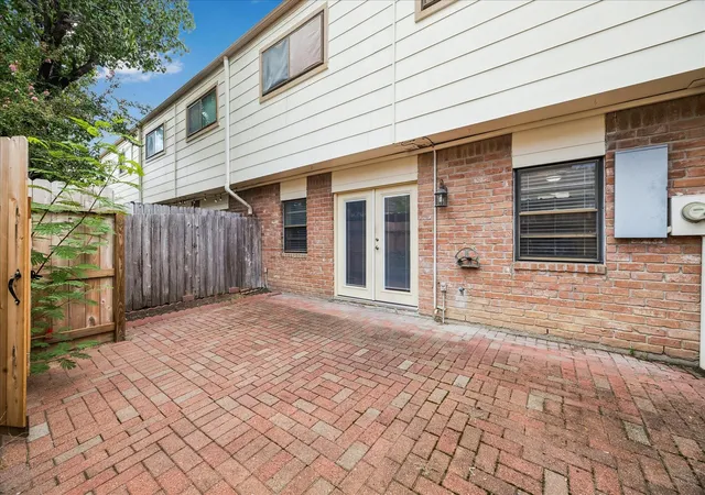 5th image of 14173 Misty Meadow Ln, Houston, TX 77079 | MLS# 49946336