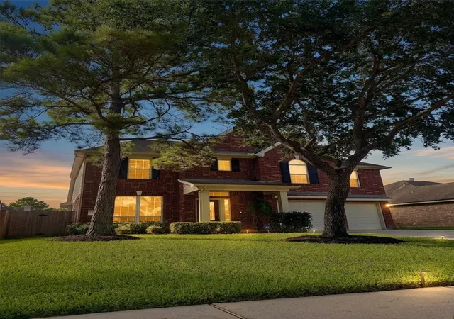 Photo 3 of Single family home for sale at 26611 Sandy Arbor Ln, Katy, TX 77494 | MLS# 89283959 | Listing updated on 2026-08-15