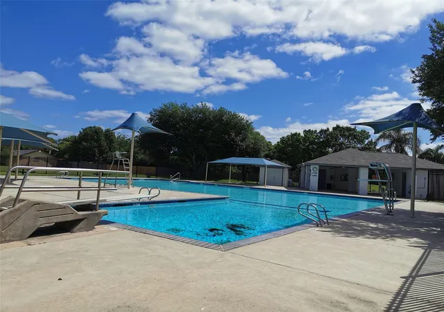 Photo 27 of Single family home for sale at 3823 Canton, Pearland, TX 77584 | MLS# 71502461 | Listing updated on 2026-08-10