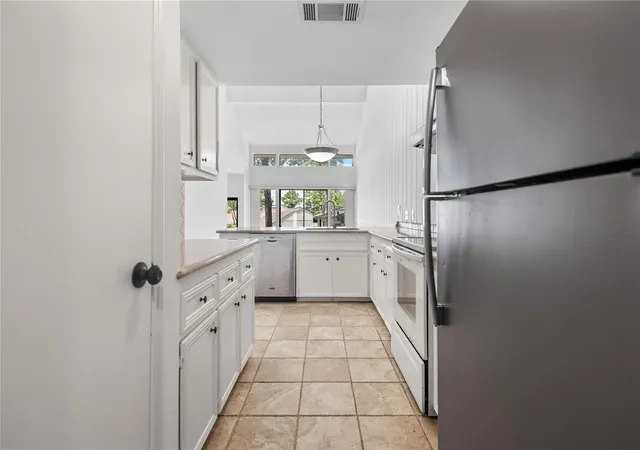 5th image of 31 April Village, Montgomery, TX 77356 | MLS# 54905941