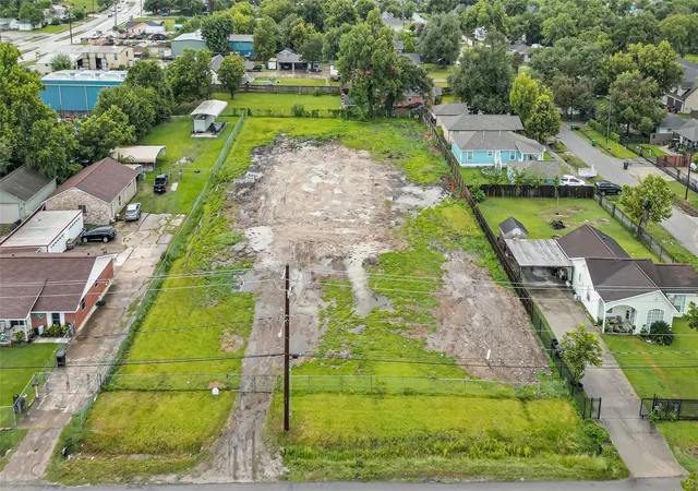 Photo 3 of Land for sale at 9517 Aldine Westfield Rd, Houston, TX 77093 | MLS# 93252419 | Listing updated on 2026-08-11
