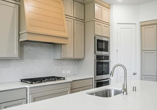 Photo 3 of Single family home for sale at 1535 Watermont Dr, Missouri City, TX 77459 | MLS# 85592778 | Listing updated on 2026-09-19