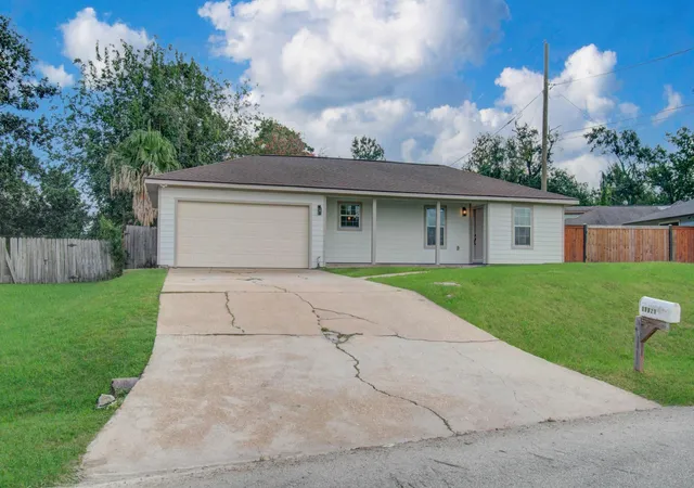 3rd image of 13221 Candlewick St, Houston, TX 77015 | MLS# 40582216