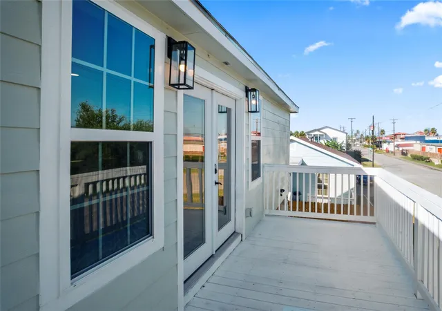 Photo 1 of Single family home for sale at 6224 Ave R, Galveston, TX 77551 | MLS# 23076090 | Listing updated on 2026-09-15