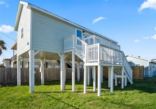 Photo 4 of Single family home for sale at 6224 Ave R, Galveston, TX 77551 | MLS# 23076090 | Listing updated on 2026-09-15