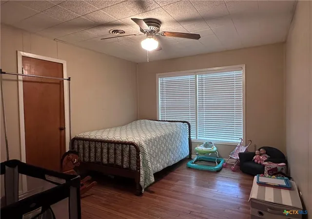9th image of 1214 Macarthur, Cuero, TX 77954 | MLS# 82507443