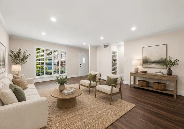 3rd image of 5833 Valley Forge Dr #86, Houston, TX 77057 | MLS# 62376418