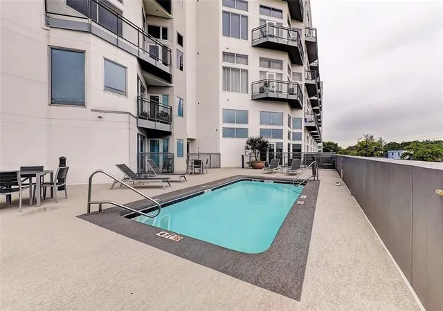 5th image of 3311 Yupon St #601, Houston, TX 77006 | MLS# 91731652