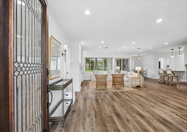 4th image of 315 Fawnlake Dr, Houston, TX 77079 | MLS# 95499866